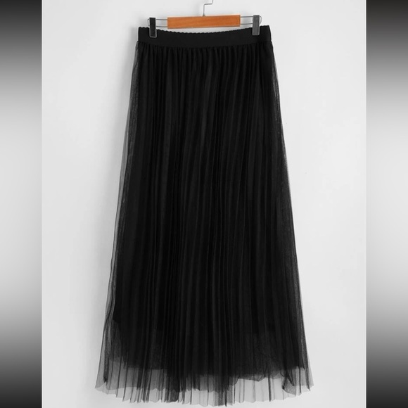 Boho khaki pleated mesh skirt - Picture 3 of 16